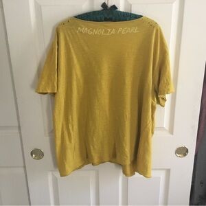 Magnolia Pearl boyfriend T shirt